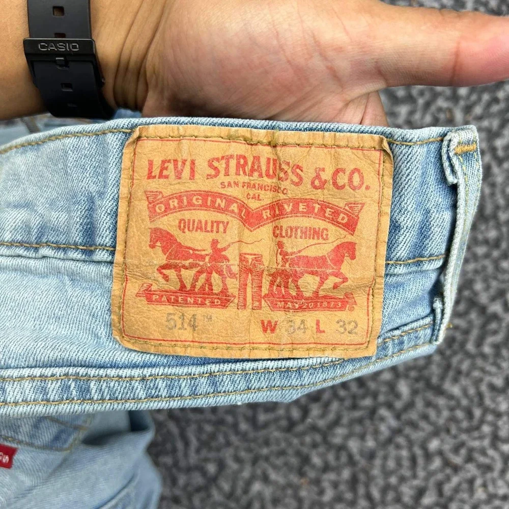 Levis 514 Jeans Men 34x32 Light Wash Blue Denim Pants Straight Fit Faded